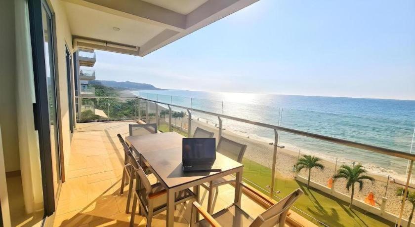 Awesome Hotel San Juan (La Union) Exterior foto